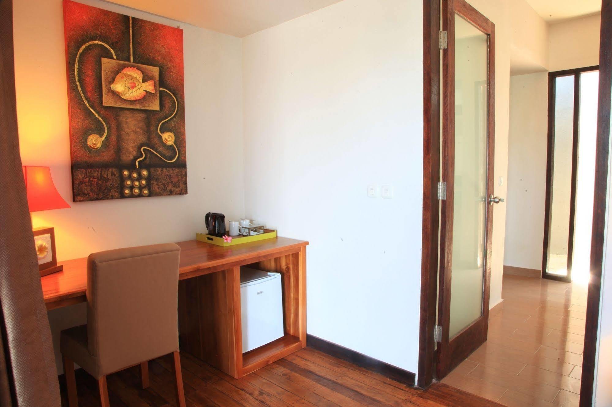 Lima Satu Resort Pemenang Exterior photo